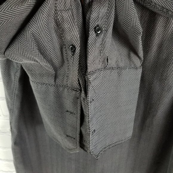 Bruttini Italy Zigzag Button Down Dress Shirt - Picture 4 of 6